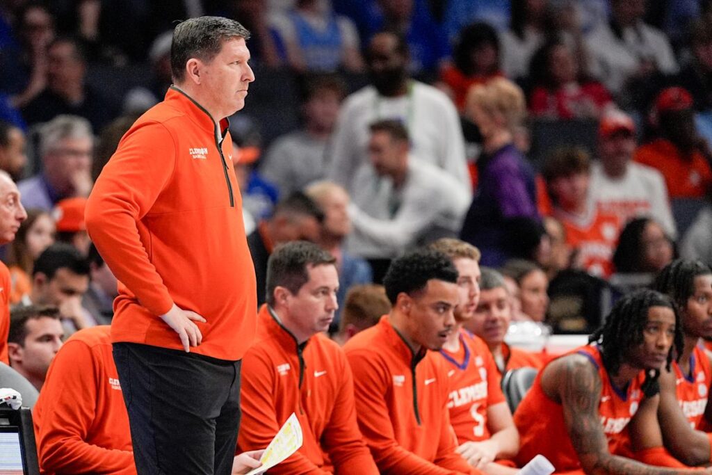 ACC tournament: Clemson comeback attempt halted after refs miss multiple clear fouls