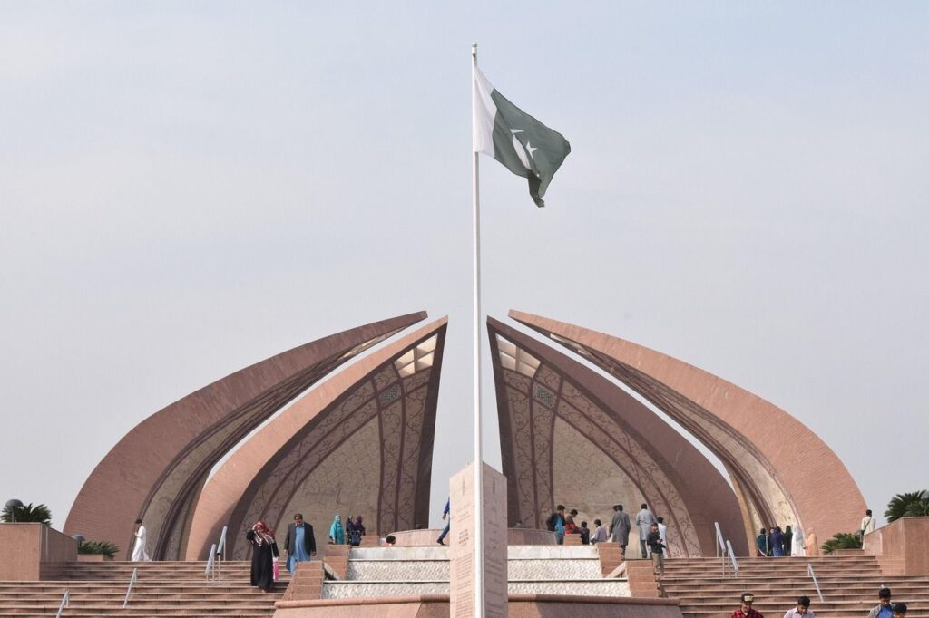 Pakistan Crypto Council to Explore Blockchain for Multibillion Dollar Remittances From Abroad, Adviser Says