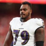 Ravens re-sign LT Ronnie Stanley, top OL on free agent board, on 3-year, $60 million deal