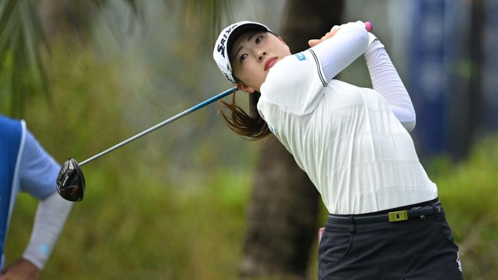 Rio Takeda takes a 2-shot lead into final round of LPGA event in China