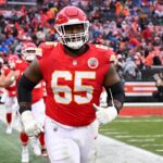 Chiefs place non-exclusive franchise tag on Pro Bowl G Trey Smith, allowing him to negotiate with other teams