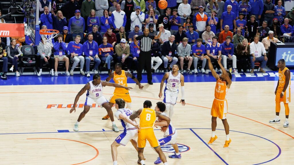 Tennessee-Florida basketball TV channel, streaming in SEC Tournament