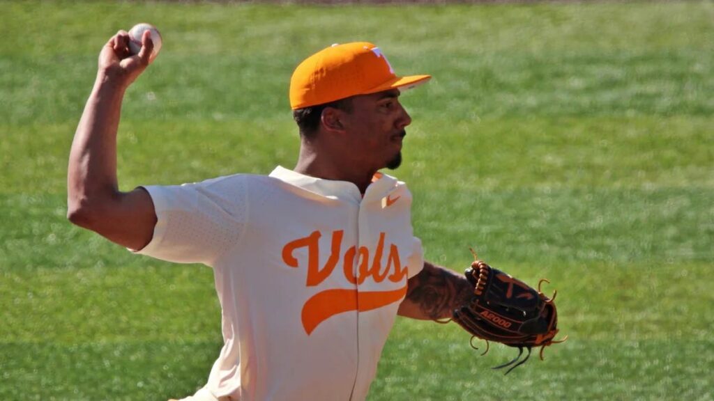 Updated first pitch time announced for Tennessee-Florida baseball game