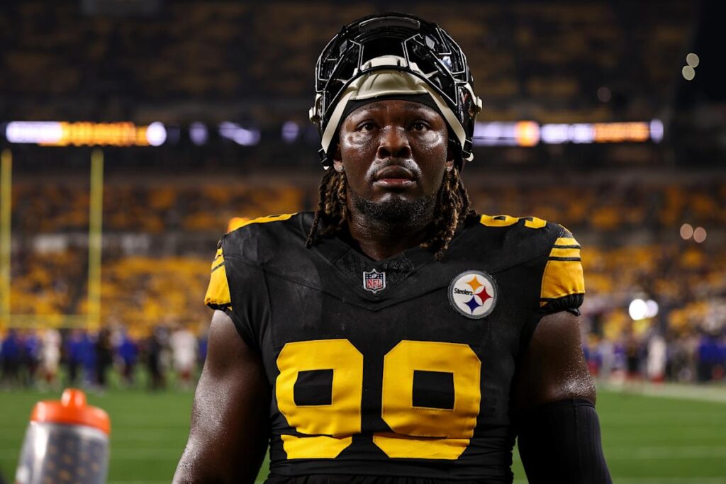 Bills’ free agent signings DT Larry Ogunjobi, edge rusher Michael Hoecht draw 6-game PED suspensions