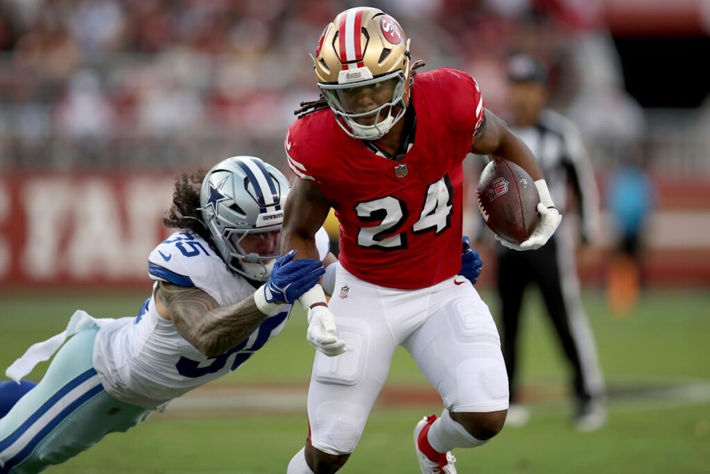 Vikings acquire RB Jordan Mason from 49ers and give him a new 2-year deal, AP source says