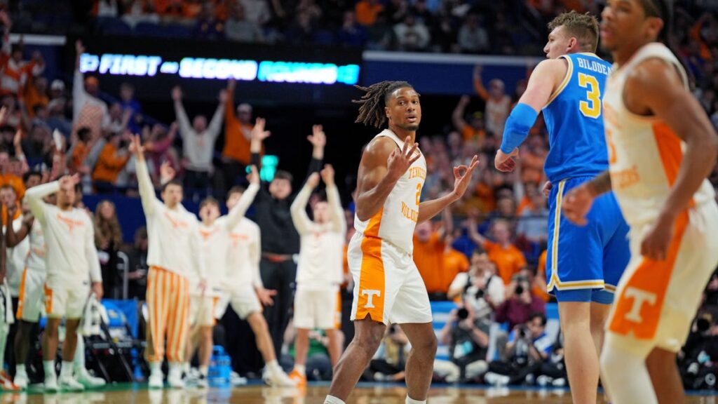 Tennessee basketball beats UCLA, reaches third straight Sweet 16