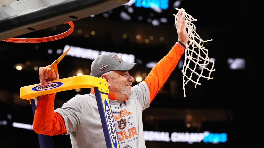 Auburn’s Bruce Pearl talks Elite Eight win over Michigan State