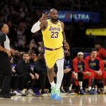 Luka Doncic, LeBron James are dominant as Lakers extend win streak to seven