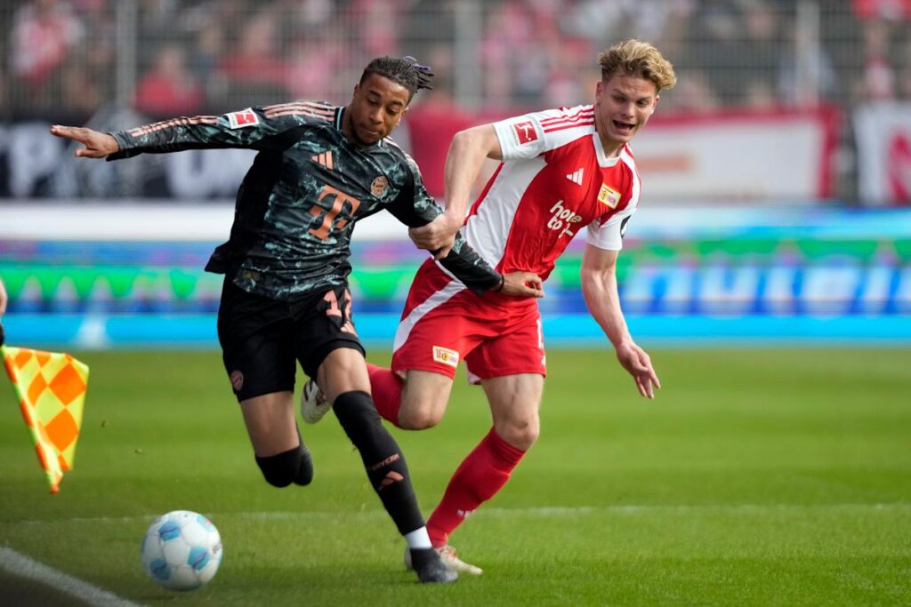 Bayern held to 1-1 draw at Union Berlin in Bundesliga after young goalkeeper’s error