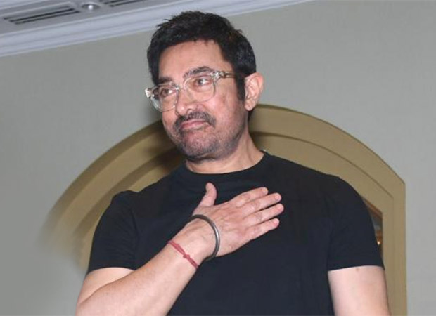 BREAKING: Aamir Khan introduces his partner Gauri Spratt to the media a day before his 60th birthday : Bollywood News