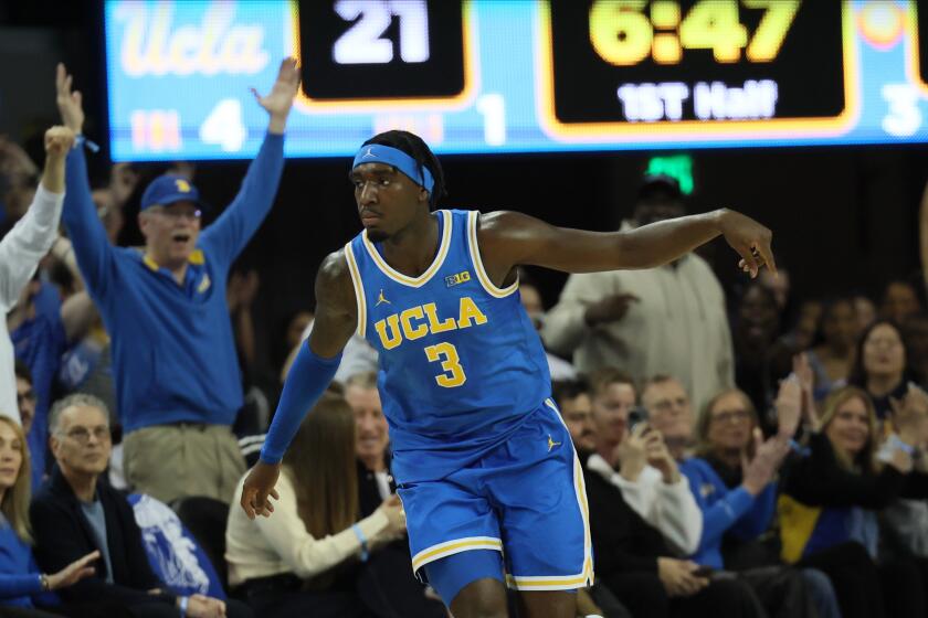 UCLA dominates rival USC to lock up double bye in Big Ten tournament