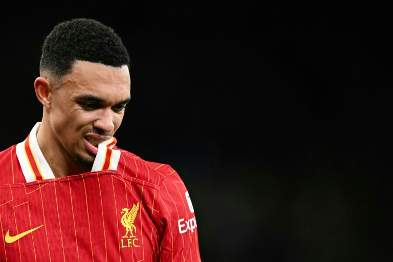 Liverpool’s Alexander-Arnold to miss League Cup final in injury blow