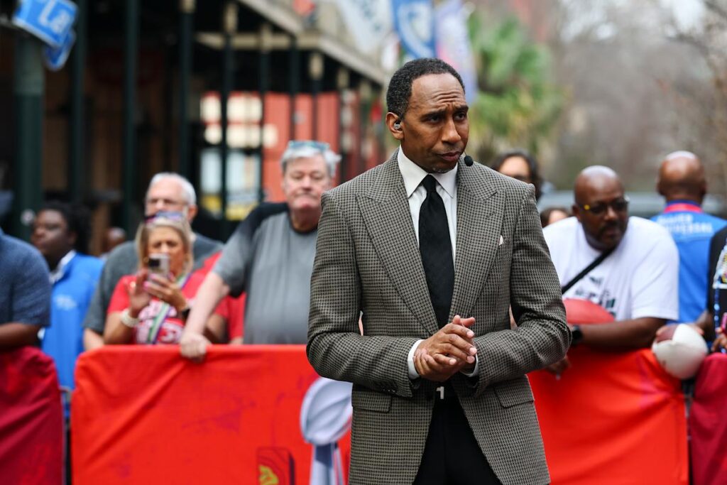 Stephen A. Smith reportedly agrees to stay at ESPN with 5-year, $100 million deal