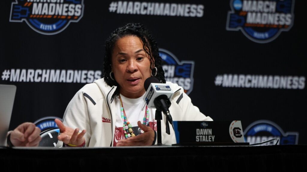 March Maddening? Timing of transfer portal opening can be tough on coaches still in the tourney