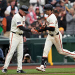 Yastrzemski and Chapman homers help Giants rally past the Brewers 6-5