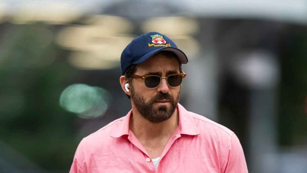 Ryan Reynolds Reveals How Father Struggled With Parkinson’s Disease For 2 Decades And Mother’s ‘Caregiver Fatigue’