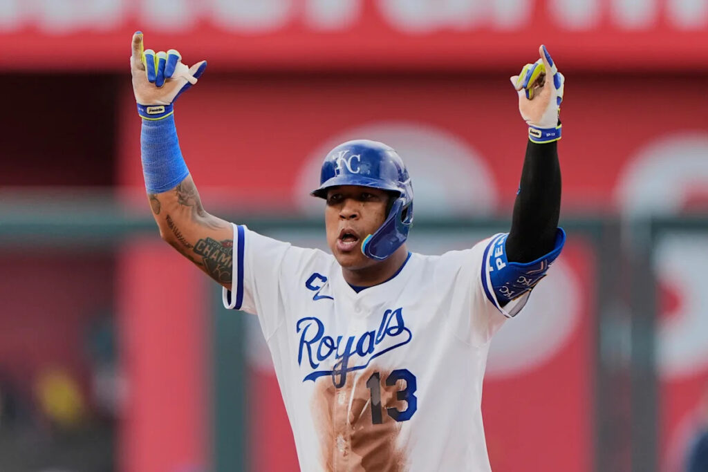 Witt’s hit streak reaches 16 games, Royals beat Rockies 6-2 to wrap up doubleheader, series sweep