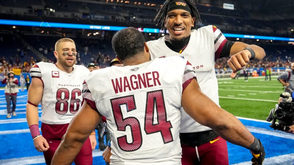 Jayden Daniels, Commanders QB, looks up to veteran LB Bobby Wagner
