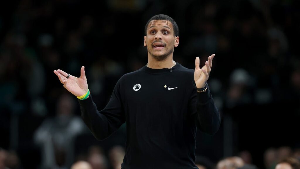 Is Celtics head coach Joe Mazzulla a bit of a psycho on the sidelines?