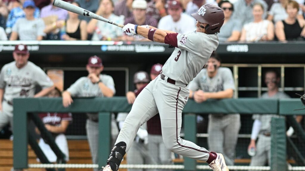 Social media reacts to Texas A&M’s 17-0 Game 2 win over South Carolina