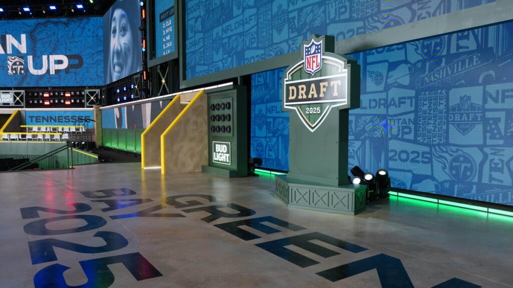 Order, trade value of all 257 picks