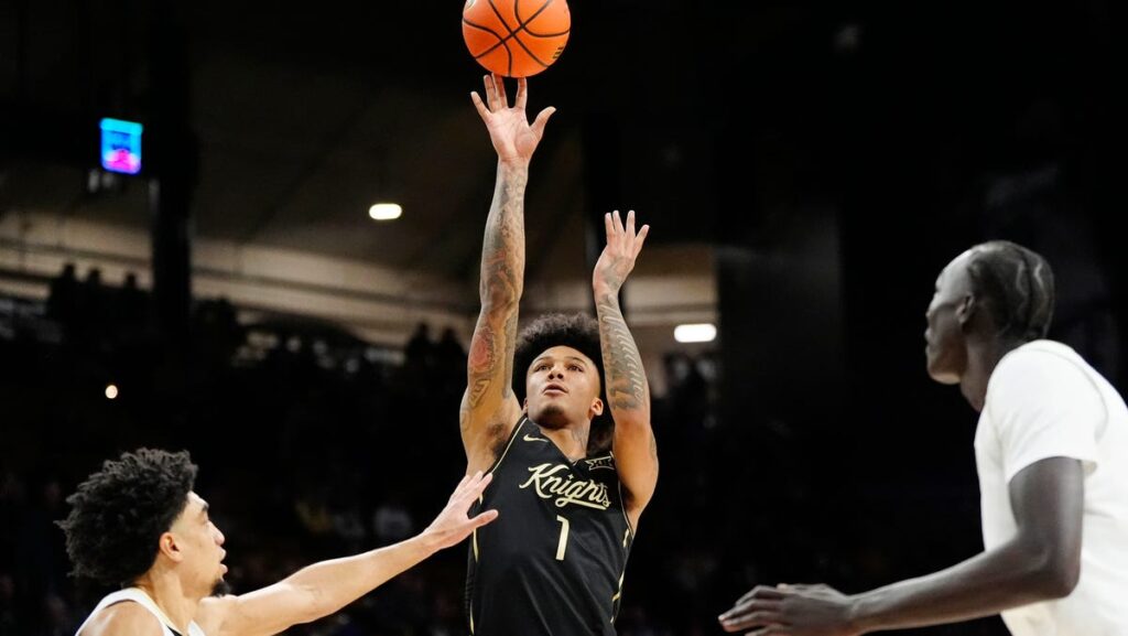 Mikey Williams signs with Sacramento State under Shaquille O’Neal