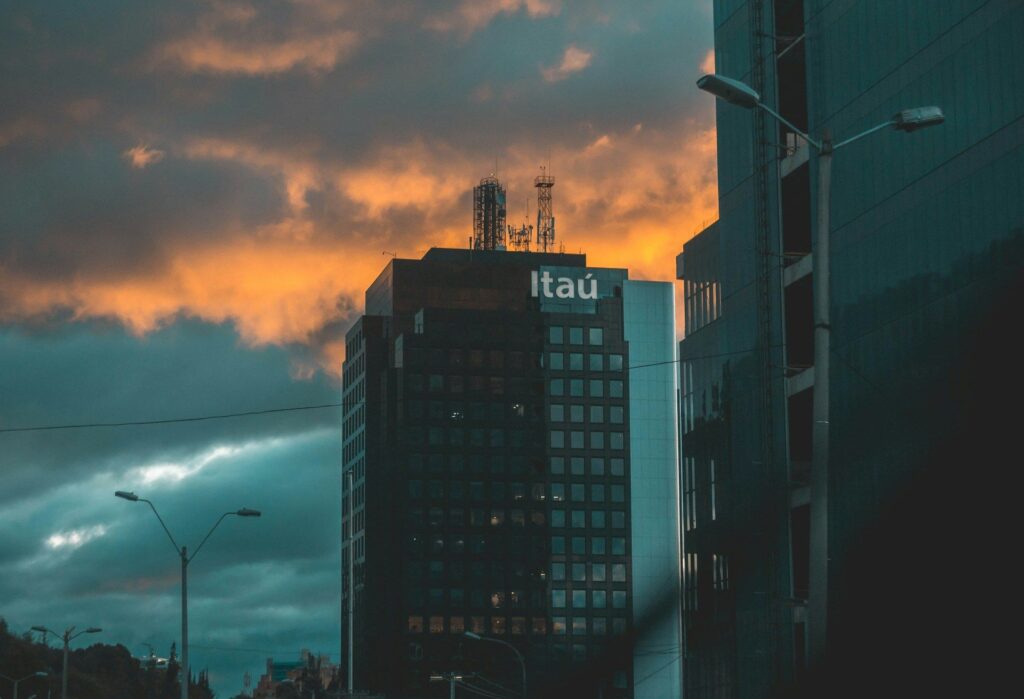  Brazil’s Largest Bank Itaú Considers Launching its Own Stablecoin