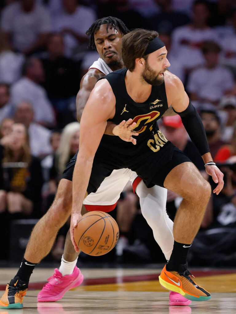 Cavs win by 55 points to sweep Heat and finish off most lopsided series in NBA playoff history