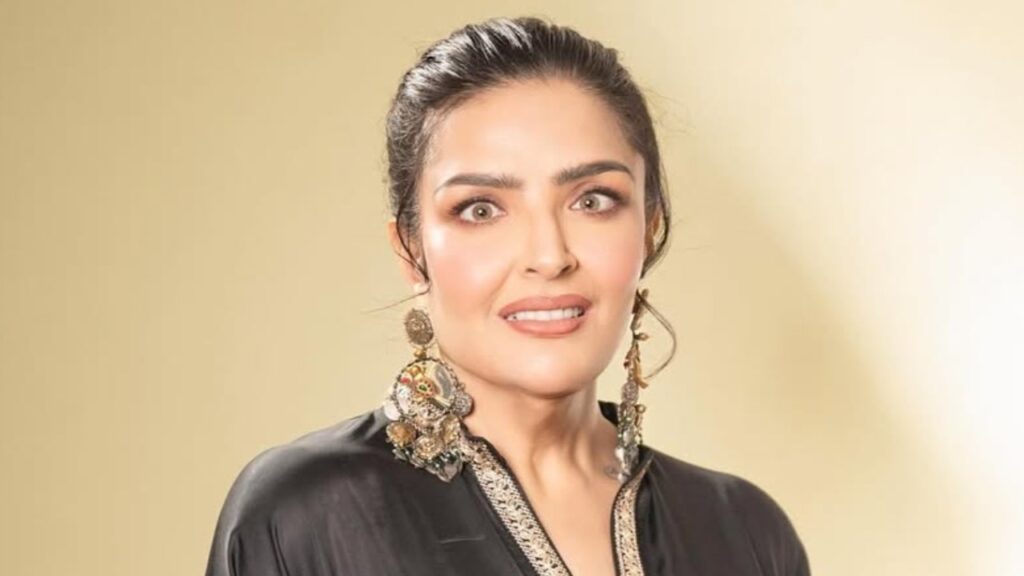EXCLUSIVE: Hrithik Roshan’s sister Sunaina reveals her ‘face was sagging’ after losing 15 kilos; claims people trolled her: ‘I’ve done Botox’