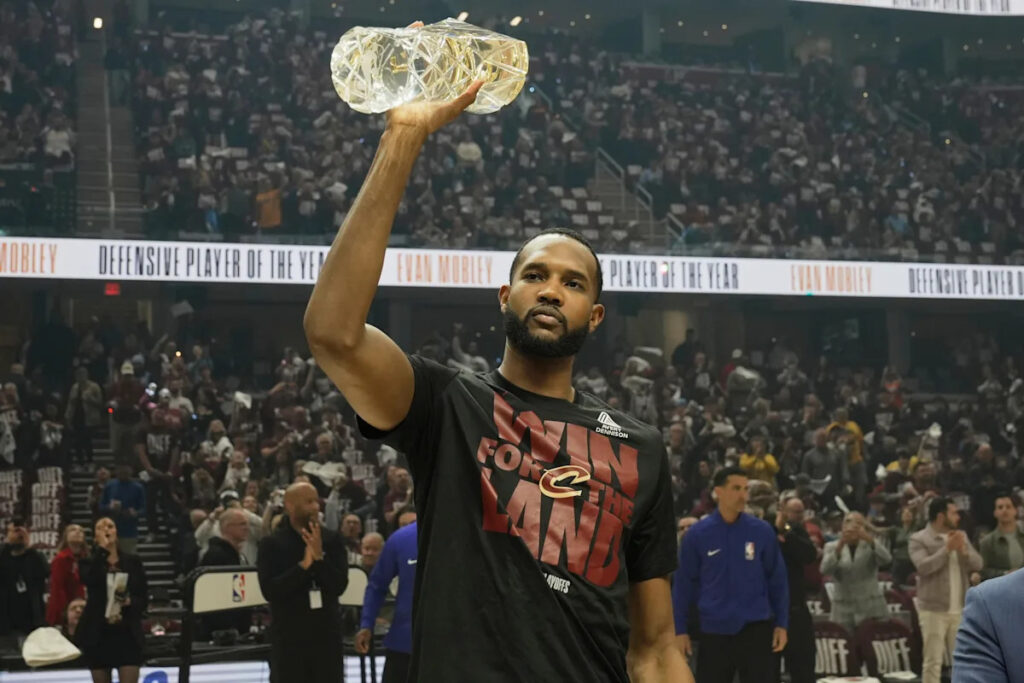 Mobley and Garland return to starting lineup as Cavaliers try to cut into Pacers’ 2-0 series lead