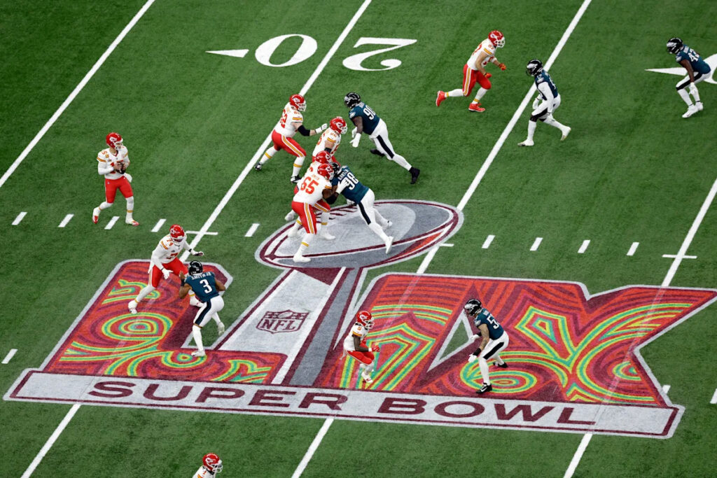 Eagles get rival Cowboys for NFL regular-season opener on Sept. 4