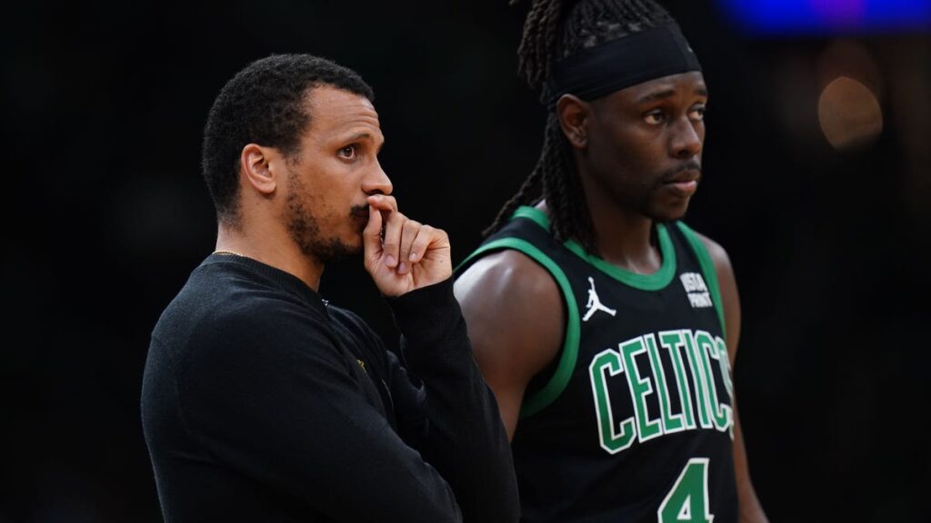 Jrue Holiday doing everything in Celtics practice