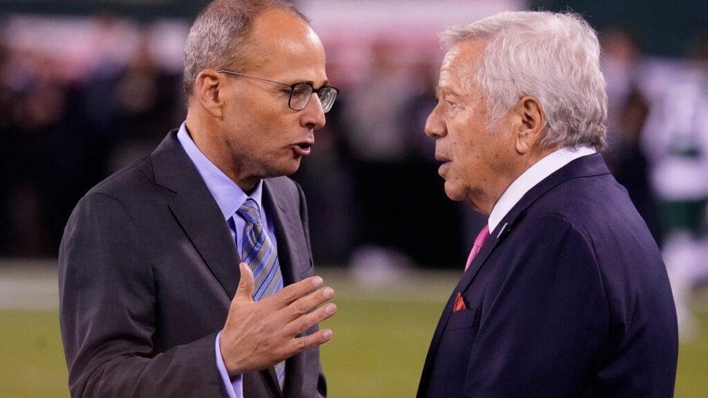 Kraft pitches New England Revolution stadium to Everett community