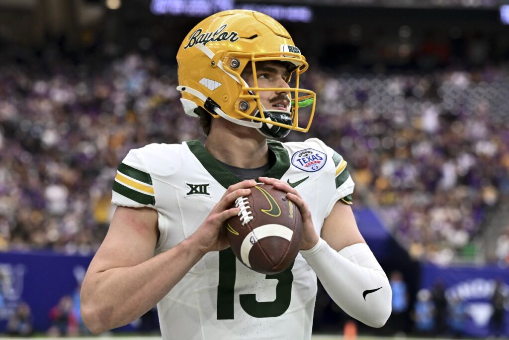 Unexpected QB Emerges as Name to Watch in 2026 NFL Draft, Says ESPN