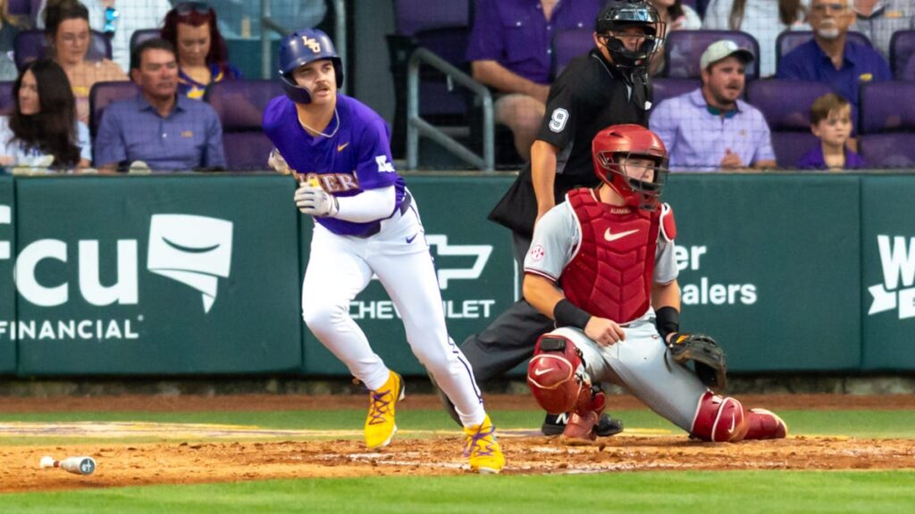 Jake Brown breaks out as LSU baseball crushes Arkansas
