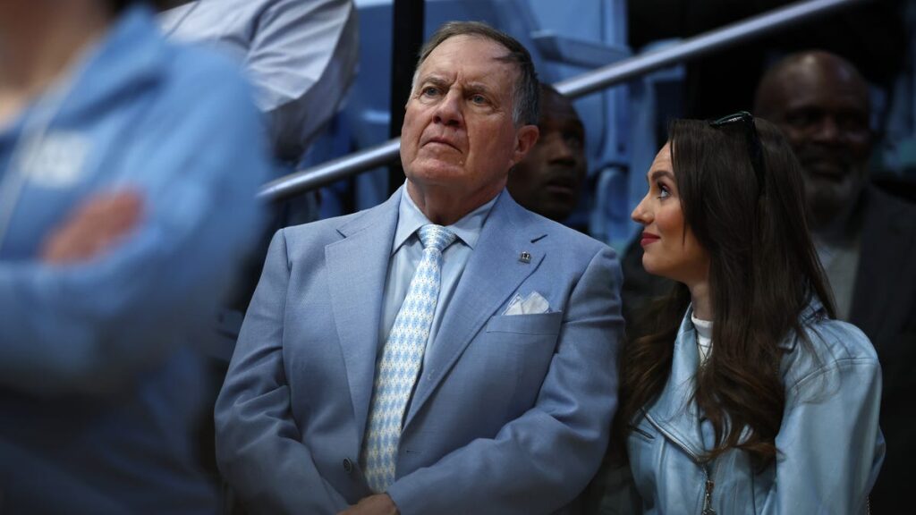 Bill Belichick thanks Jordon Hudson in new book as muse
