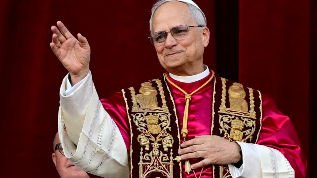 Is Pope Leo XIV a Cubs or White Sox fan? Brother reveals his team