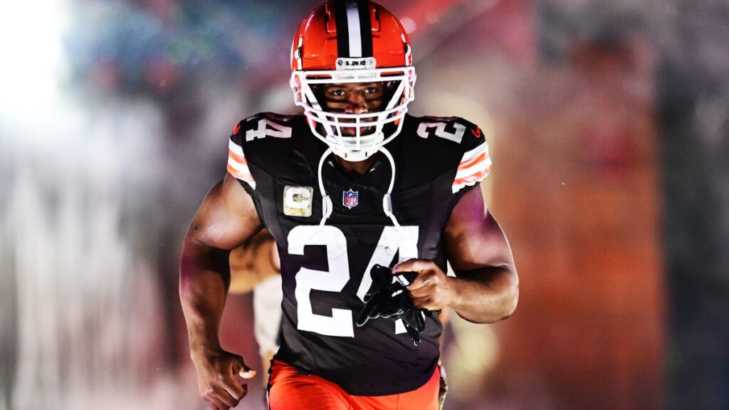 Browns GM says RB’s return ‘increasingly unlikely’