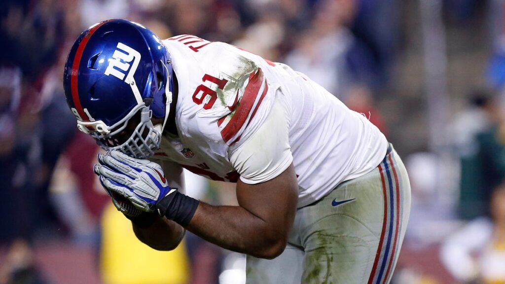 Justin Tuck is latest Giants great to address the team