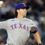 Jacob deGrom looks superhuman again