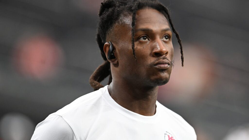 DeAndre Hopkins showing vintage form at Ravens offseason workouts