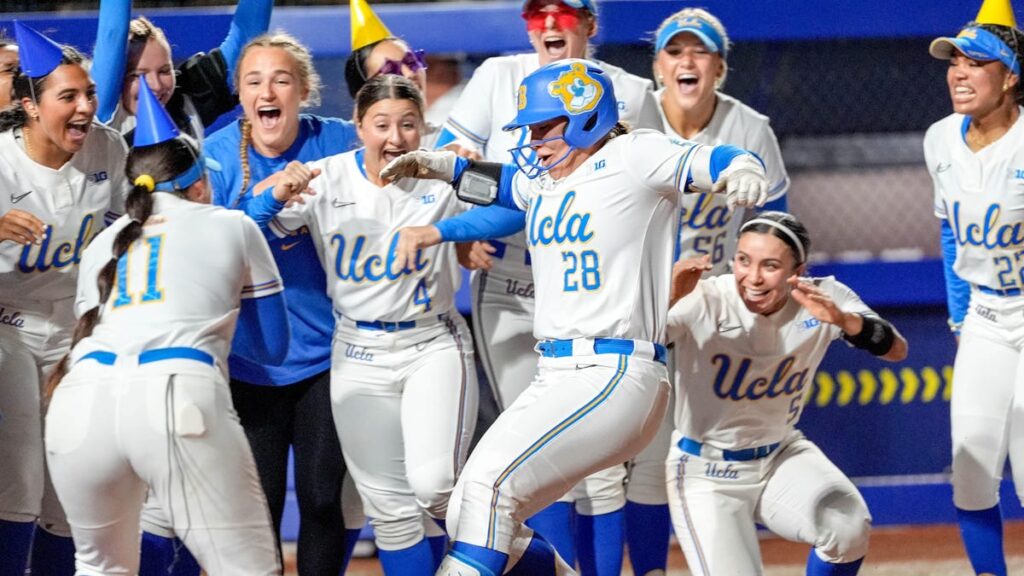 UCLA softball defeats Oregon with walk-off, advances in WCWS