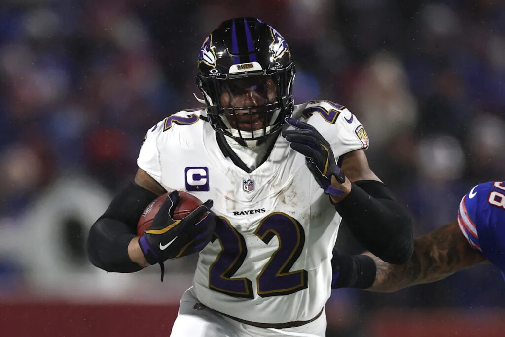 Derrick Henry agrees to historic two-year, $30 million extension with Ravens after leading NFL in rushing TDs