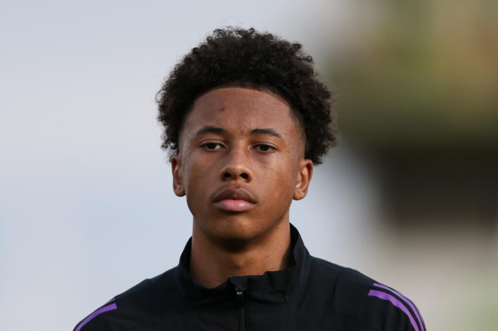 Bayern could call upon 16-year-old defender against Gladbach