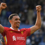 Slot urges fans not to show negative emotions toward Alexander-Arnold when Liverpool hosts Arsenal