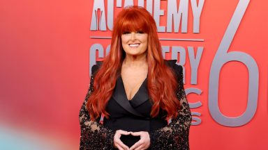 Updates on the Country Music Singer – Hollywood Life