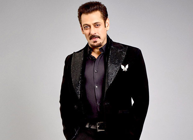 SCOOP: Salman Khan in talks to replace Amitabh Bachchan as the host of Kaun Banega Crorepati : Bollywood News