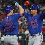 Mets Notes: Juan Soto proves he's plenty comfortable, Kodai Senga discovers 'quick fixes'
