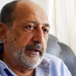 Actor Tinnu Anand faces backlash over WhatsApp message threatening to harm stray dogs with ‘hockey stick’ : Bollywood News