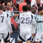 Gil and Campana score goals, Ivacic has 4th straight shutout; Revolution beats Toronto 2-0